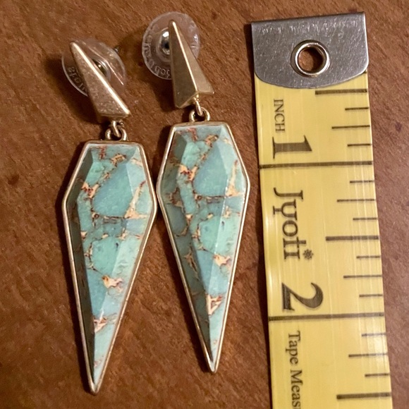 Winona drop earrings - Picture 3 of 5